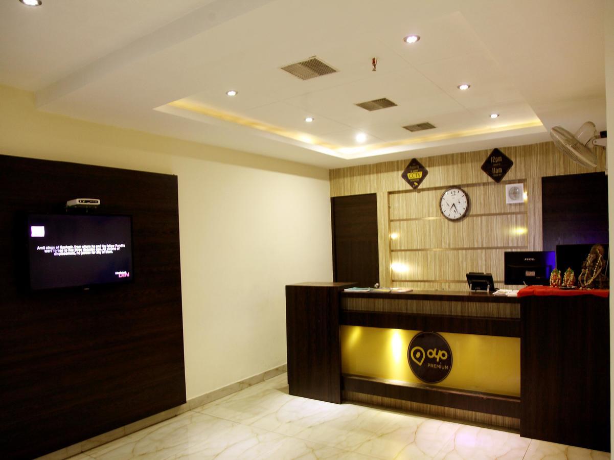Oyo 905 Galaxy View Hotel Prayagraj Extérieur photo